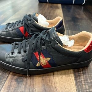 GUCCI Men's Black Leather sneakers